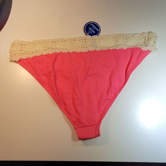 BRAND NEW SWIMSUITS FOR ALL WOMEN"S BOTTOM - Picture 8 of 13